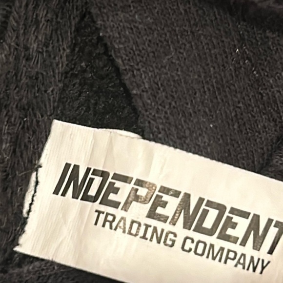 Independent Trading Company Men’s Black Hoodie With Green Writing, Size S - Picture 4 of 5